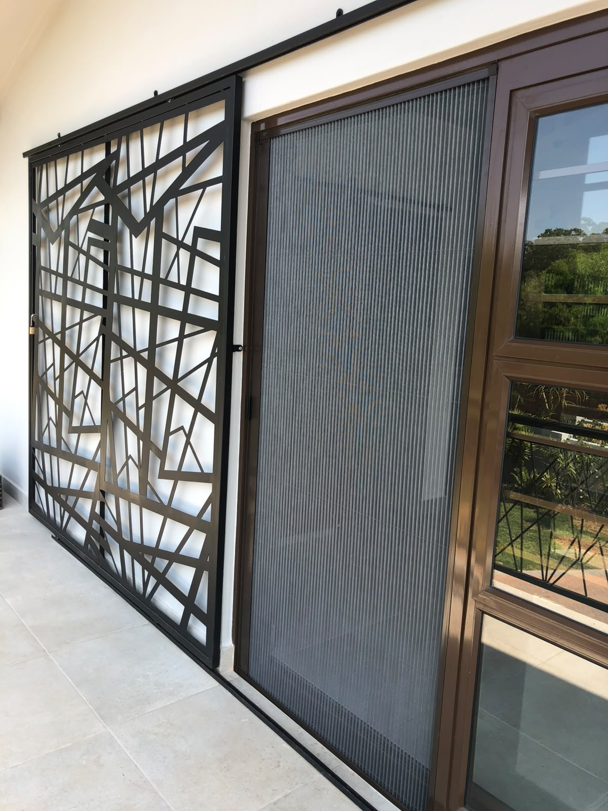 Sliding Door flyscreen installation 6